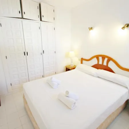 Villa Aaron - With Stunning Views And Private Pool In *